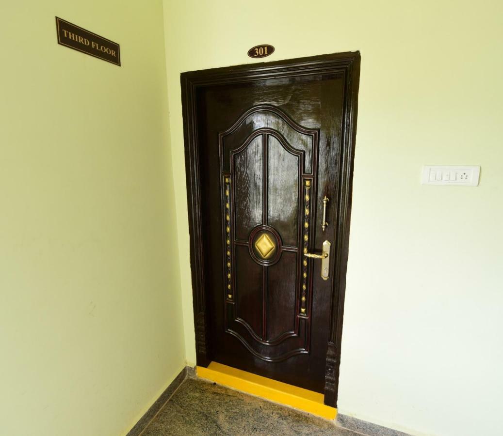 Sree Service Apartments Tirupati Exteriér fotografie